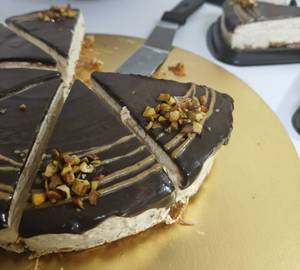 Kunafa cheesecake slice [100 gram]