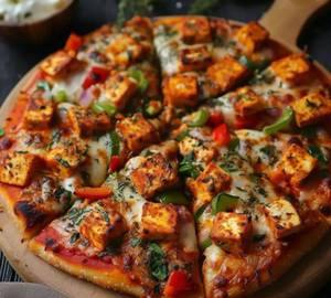 Paneer Tikka Pizza