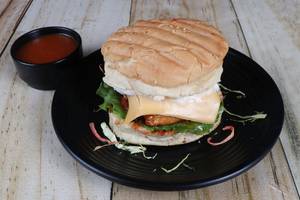 Paneer Chilli Cheese Burger