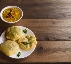 Hinger Kochuri (4P)Cholar Dal