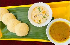 Idli sambar [4 pieces]
