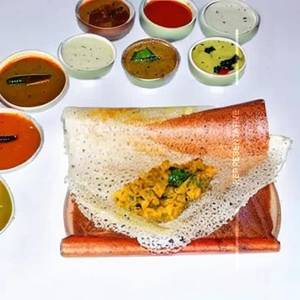 Udupi Rava Plain Dosa