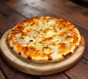 Paneer onion pizza