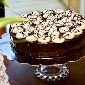Chocolate walnut mousse cake