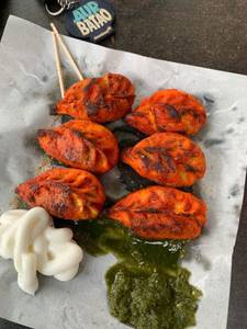 Sweet corn cheese tandoori cocktail momos [8 pieces]