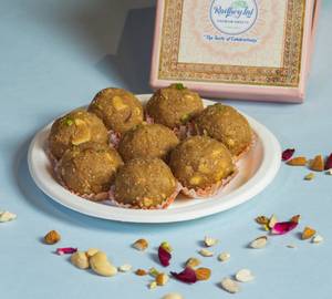 Atta Mawa Laddu