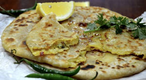 Dhaba Alu Paratha