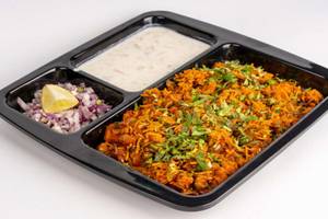 Schezwan Cheese Tawa Pulav