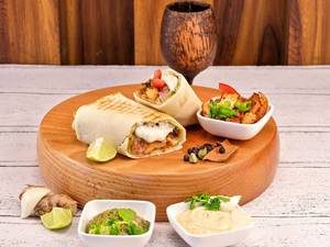 Chicken Shawarma With Salad [Kuboos]