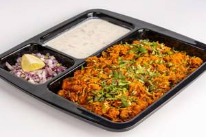 Schezwan Paneer Tawa Pulav