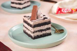 Kitkat Pastry