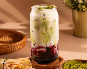 Iced Matcha Blueberry Latte