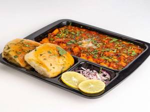 Khada Paneer Cheese Pav Bhaji