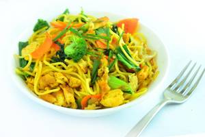 Egg Hakka Noodles