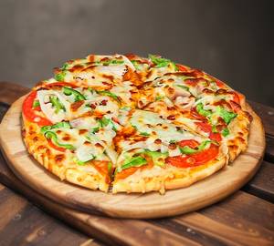 Veggie Overloaded Pizza [ 6 Inches 4 Slices ]