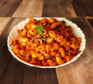 Veg macaroni pasta