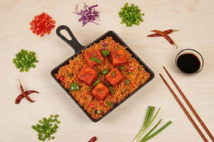 Paneer schezwan fried rice