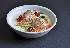 Dahi Vada (2 pieces)