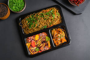 Teriyaki Chicken And Egg Hakka Noodles Combo