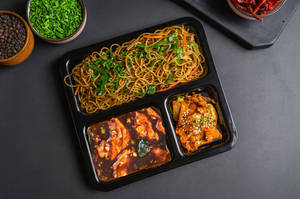 Fish In Oyster Sauce And Egg Hakka Noodles Combo