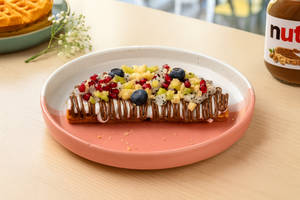 Nutella And Fresh Fruit Waffle