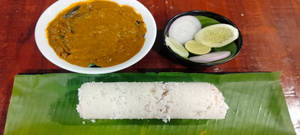 Puttu With Kadala Curry And Salad Combo