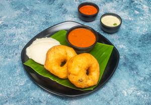 Idly (1pcs) Medu Vada (2pcs)