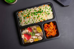 Hunan Chicken And Egg Fried Rice Combo