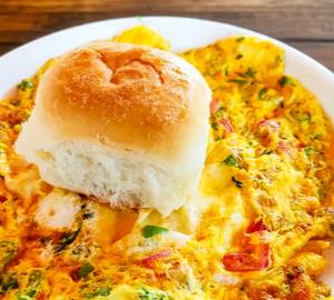 Double Egg Omelette Pav