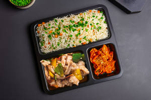 Pepper Garlic Chicken And Egg Fried Rice Combo