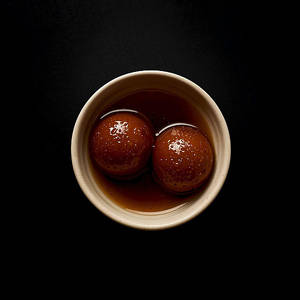 Hot Gulab Jamun (2 Pc)
