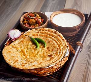 Gobi Paratha With Aloo Sabji (2  Pieces )