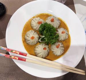 Bokchoy Jhol Dumplings (chicken)