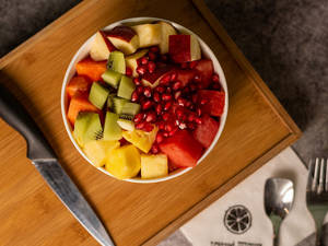 Classic Mixed Fruit Bowl [165 Kcal]