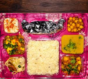 Premimum veg thali