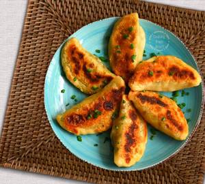 Paneer Fried Momos