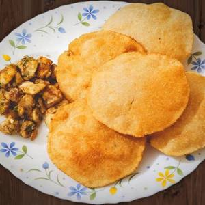 6 Poodi + Jeera Aaloo