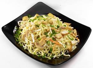 Mushroom Hakka Noodles..