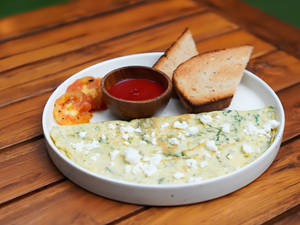Green Cheese Omelette (3 Eggs)