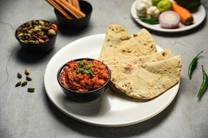 Chana Masala + Roti (4 Pcs)
