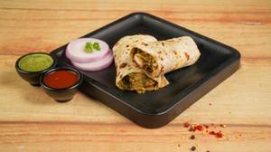 Chicken Kali Mirchi Tikka Roll