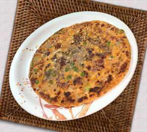 Mix Veg Paratha [1 Piece]