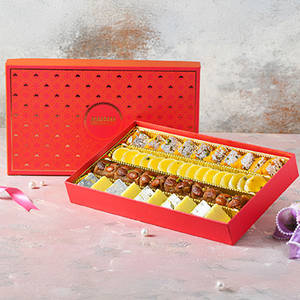 Assorted Golden Sweet Box