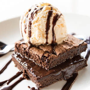 Brownie Dessert With Vanilla Ice-cream