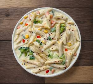 White sauce pasta