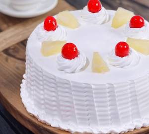 Pineapple Vanilla Cake [500 Gm]