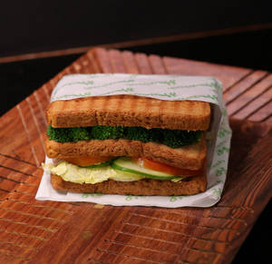 Broccoli Sandwich