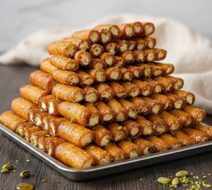 Malpua Cream Roll