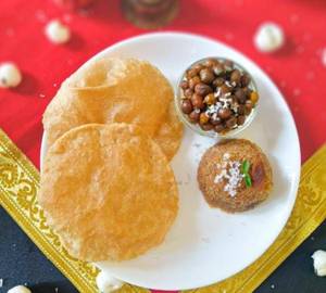 Navratri Special - Atta Poori - Kanjak Prasad Box