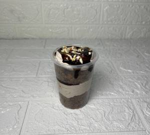 Chocolate Mini Dream Jar Cake